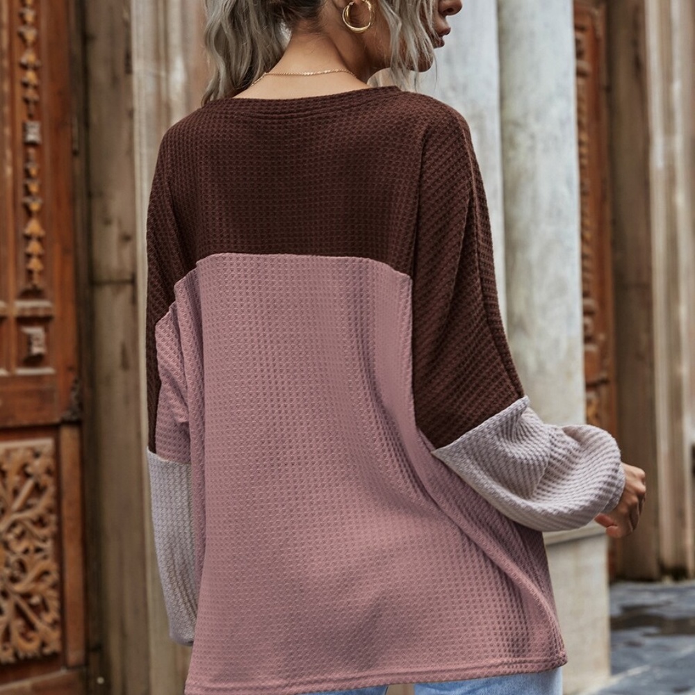 oversized color block knit waffle long sleeve top - Picture 7 of 11